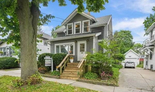 182 Dixon Street Madison WI Front View
